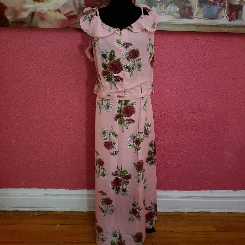 Beautiful flowery 2 piece dress